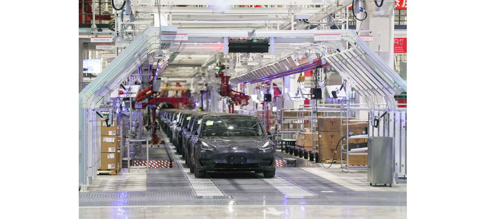 टेस्लाले शांघाईमा प्रतिहप्ता ४ हजार ‘मोडल ३’ कार उत्पादन गर्ने