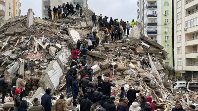 टर्की र सिरियामा भूकम्पको विध्वंस, २३ सयभन्दा बढी मानिसको मृत्यु, हजारौँ घाइते